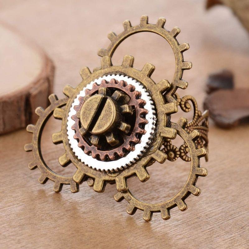 Anneau rouage au style steampunk