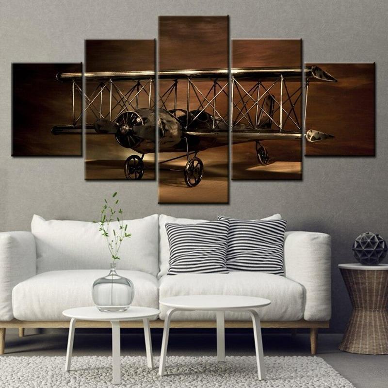 Avion vintage sur tableau steampunk
