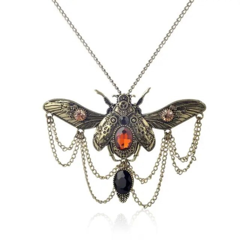 Bijou pendentif steampunk en forme d’insecte