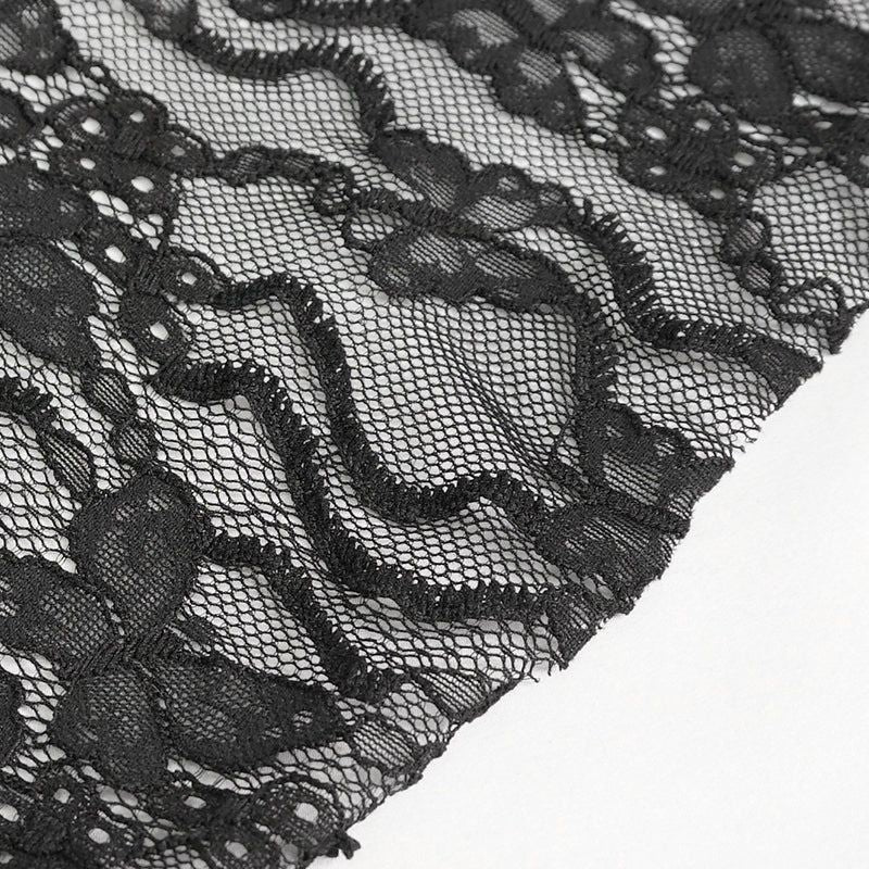 Blouse féminine d’inspiration gothique