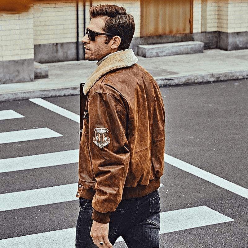 Blouson en cuir d’aviateur au style steampunk