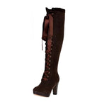 Bottes au style steampunk avec talon