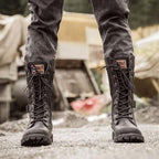 Bottes de motocycliste au look steampunk