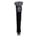 Bottes de style steampunk avec fourrure