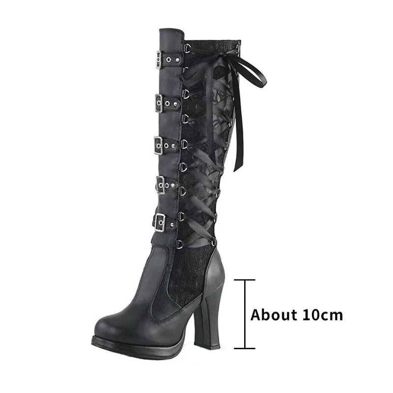 Bottes gothiques de style steampunk