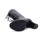 Bottes noires esprit rétro