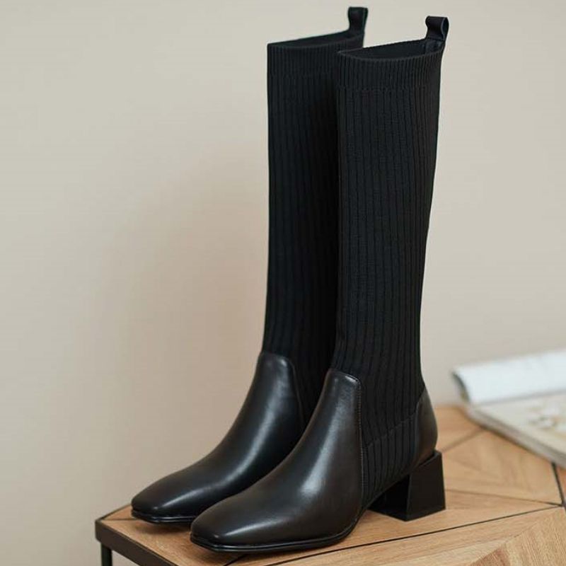 Bottes noires façon chaussettes