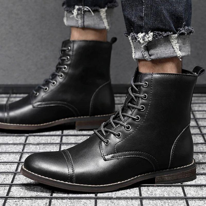 Bottines d'inspiration steampunk pour homme