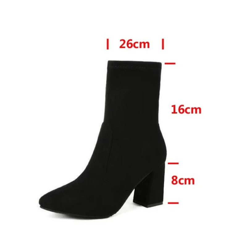 Bottines de daim avec talon