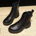 Bottines femme au style militaire