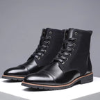 Bottines noires à fermeture lacée