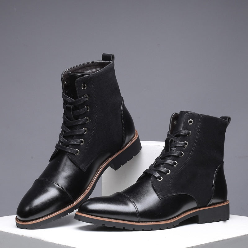 Bottines noires avec laçage