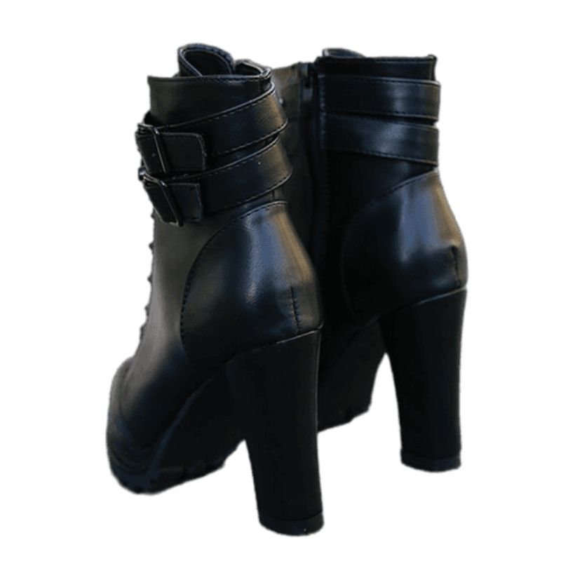 Bottines noires avec talon haut