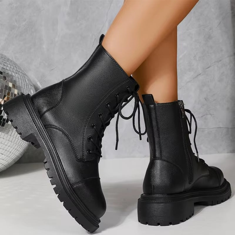 Bottines pour femme avec crampons