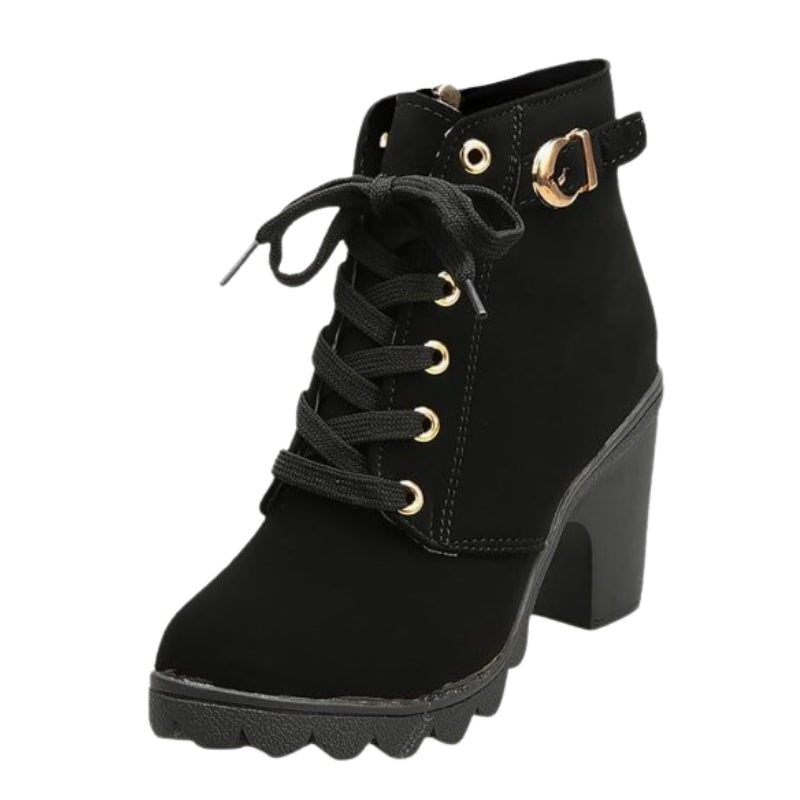 Bottines pourvues d’un talon carré