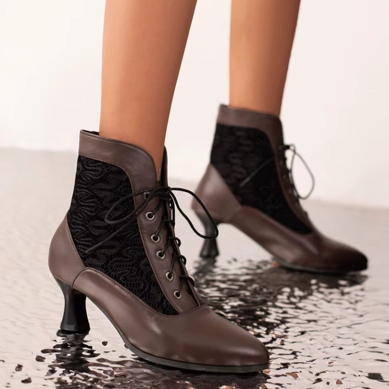 Bottines steampunk à l’esthétique édouardienne