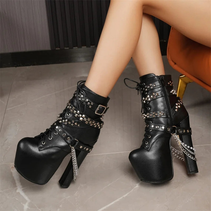 Bottines steampunk au look gothique