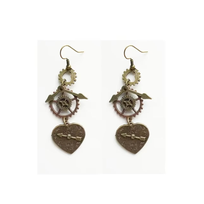 Boucles d’oreilles à esthétique steampunk