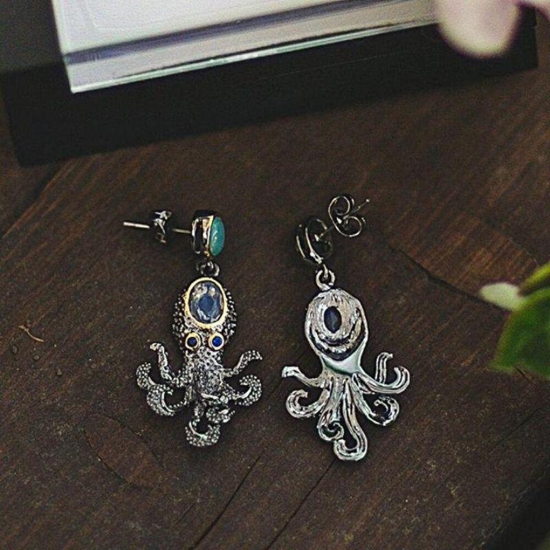 Boucles d’oreilles de style steampunk avec poulpe