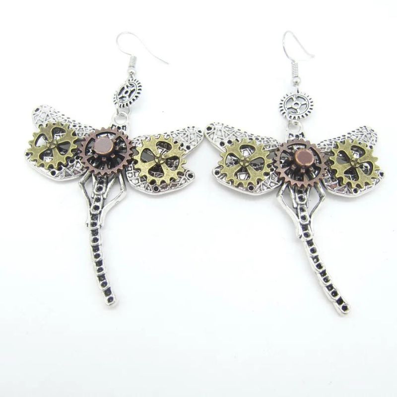 Boucles steampunk à porter pendantes