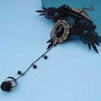 Bracelet en dentelle d’inspiration gothique