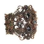 Bracelet perlé au style victorien