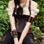 Brassard au style steampunk avec fiole
