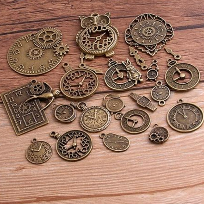 Breloque à l'esthétique steampunk