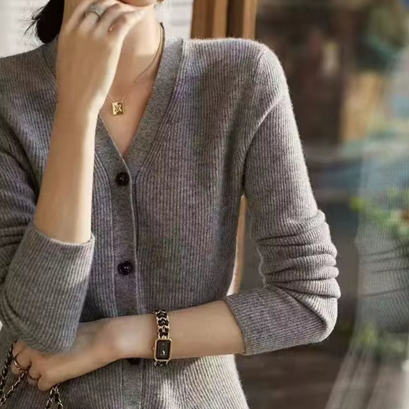 Cardigan féminin au style vintage