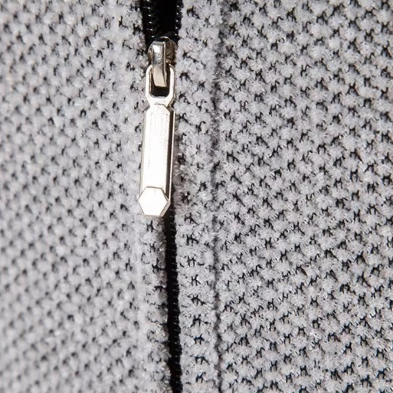 Cardigan homme doté d’une capuche