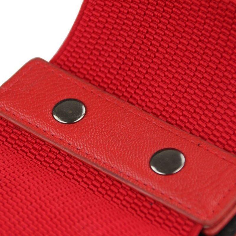 Ceinture corset rouge de style steampunk