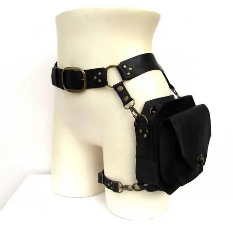 Ceinture steampunk munie d'une poche