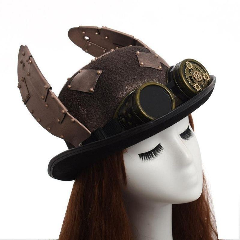 Chapeau d’inspiration steampunk avec oreille de lapin