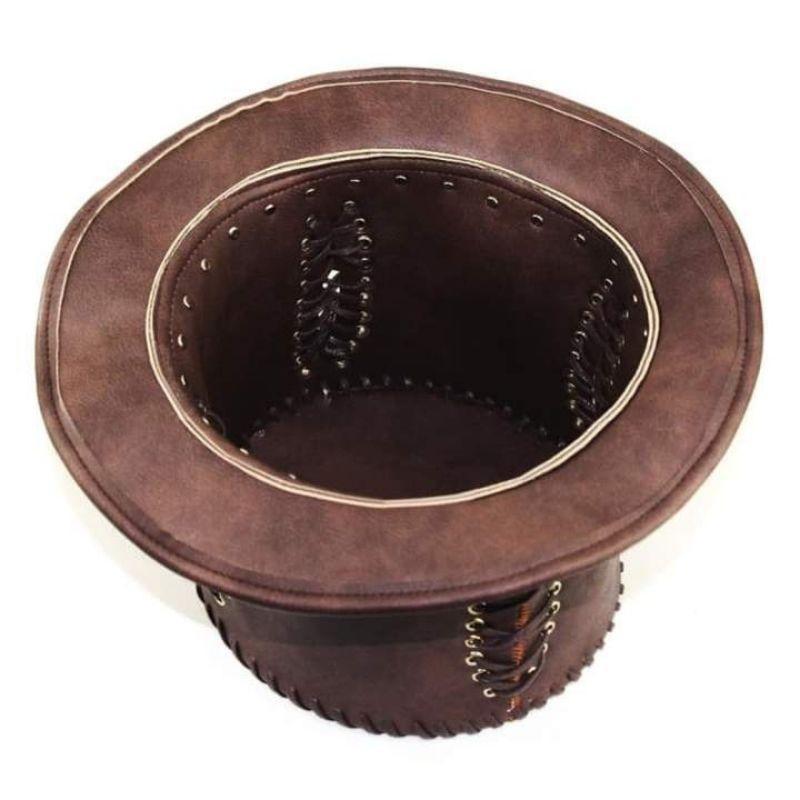 Chapeau façon steampunk conçu en PU