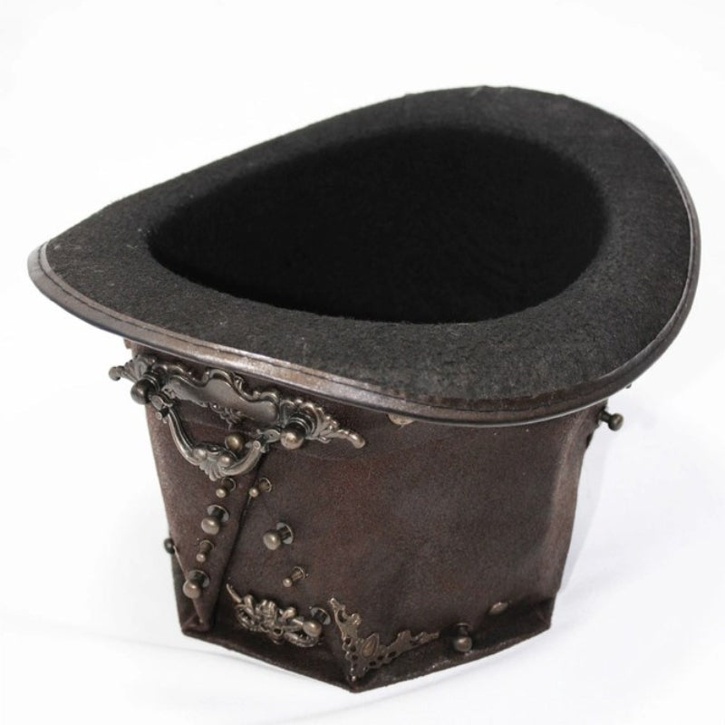 Chapeau steampunk à l’esthétique gothique