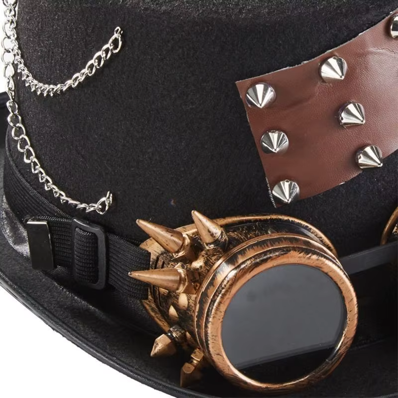 Chapeau steampunk orné d’un engrenage