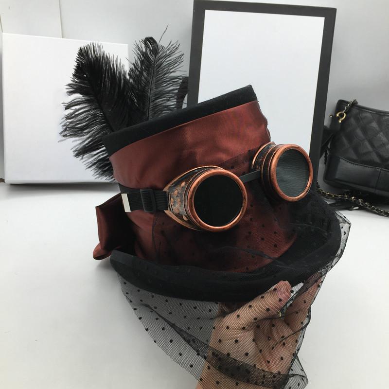 Chapeau voilé de style steampunk
