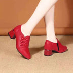 Chaussures victoriennes destinées aux femmes