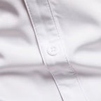 Chemise dotée d’un boutonnage asymétrique