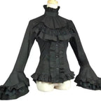 Chemise goth blanche à jabot