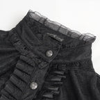 Chemise gothique femme dotée d’un jabot