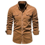 Chemise masculine en velours côtelé