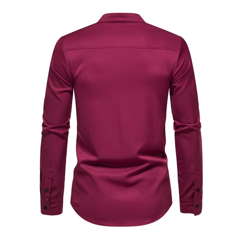 Chemise ornée de broderies à col Mao