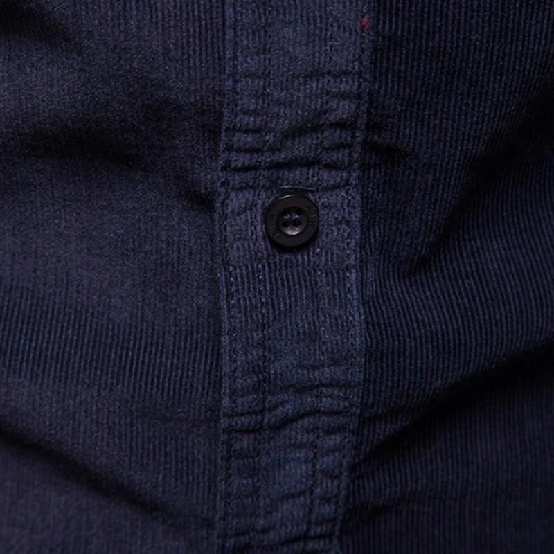 Chemise pour homme confectionnée en velours côtelé