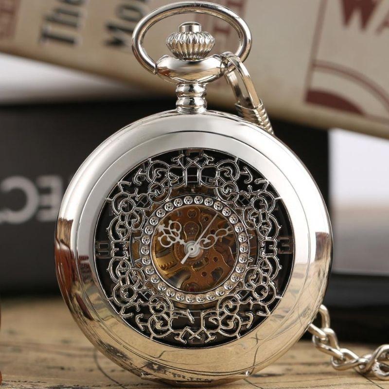 Coffret de montre de poche ancienne en acier