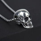 Collier steampunk à motif tête de mort