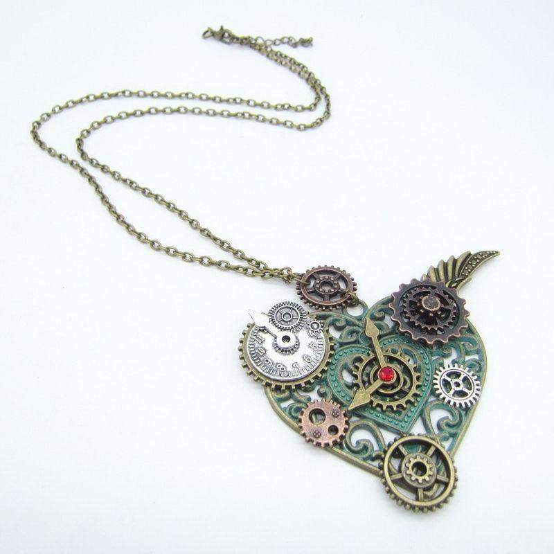 Collier steampunk avec cœur