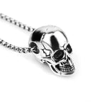 Collier tête de mort de style steampunk