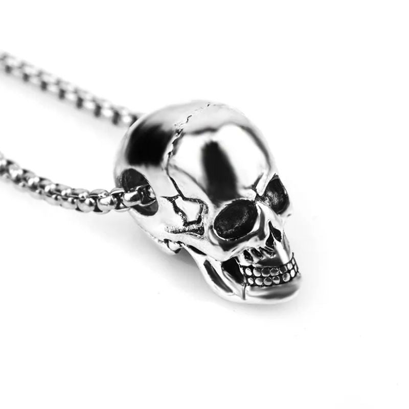 Collier tête de mort de style steampunk