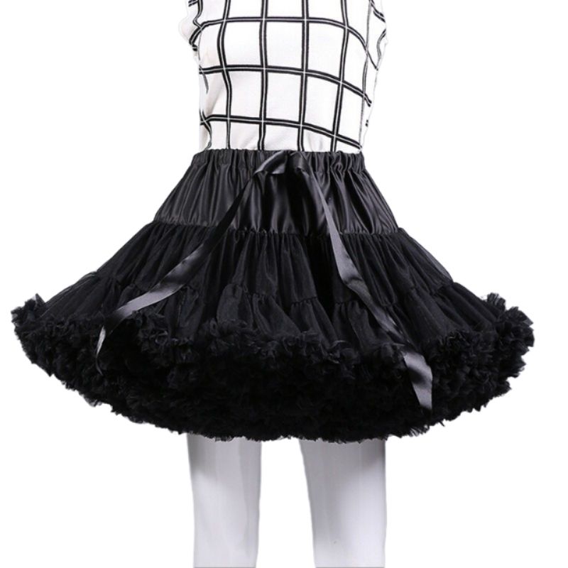Court jupon de couleur noire